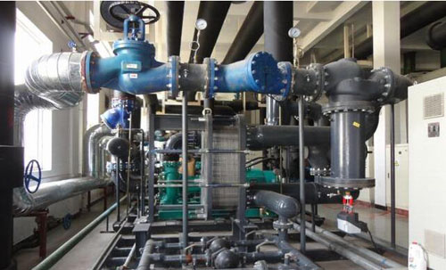 伸縮接頭使用現場